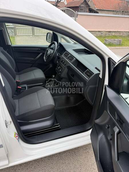 Volkswagen Caddy Maxi 2.0 tdi