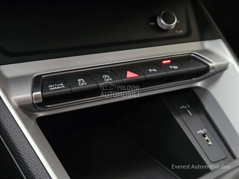 Audi Q3 2.0TDi/MATRIX/VIRT