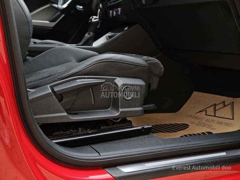 Audi Q3 2.0TDi/MATRIX/VIRT