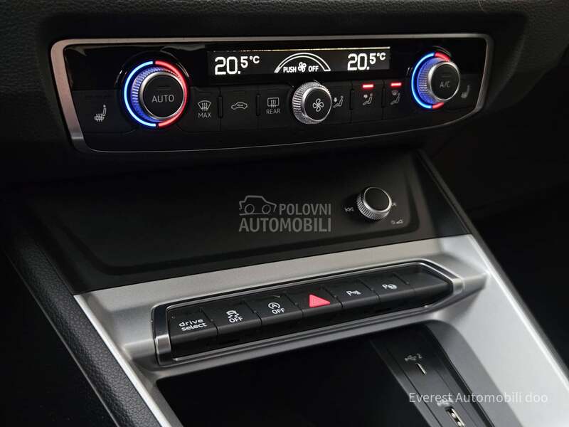 Audi Q3 2.0TDi/MATRIX/VIRT