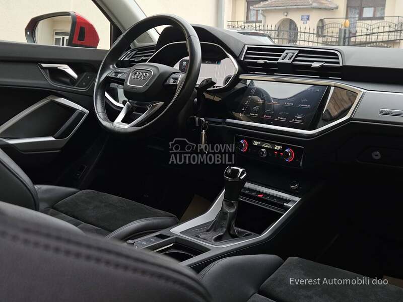 Audi Q3 2.0TDi/MATRIX/VIRT