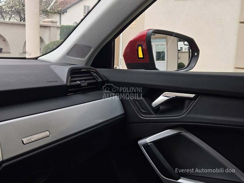 Audi Q3 2.0TDi/MATRIX/VIRT