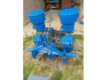 OLT Olt Sejalica za kukuruz