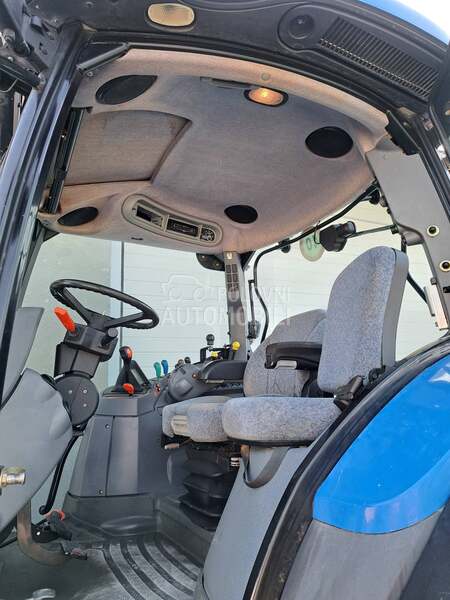 New Holland TS 135 A