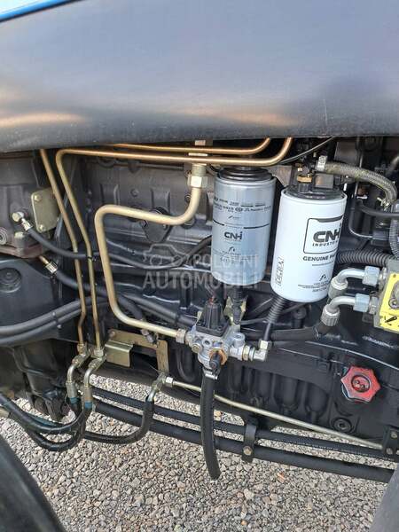 New Holland TS 135 A