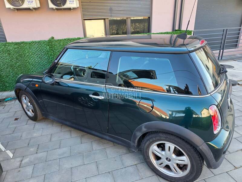 MINI One 