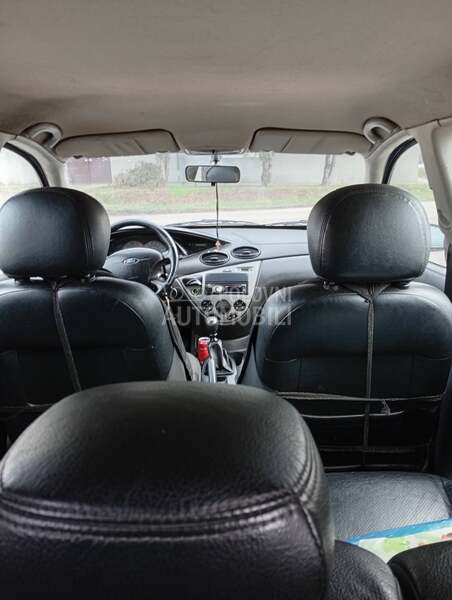 Ford Focus 1.8