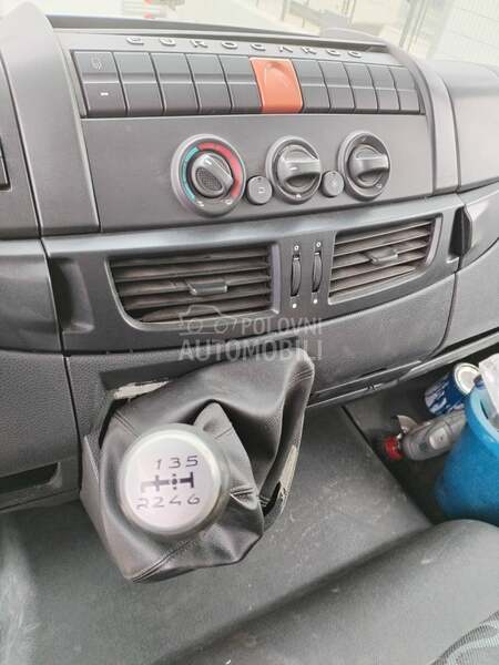 Iveco Euro Cargo 75E18