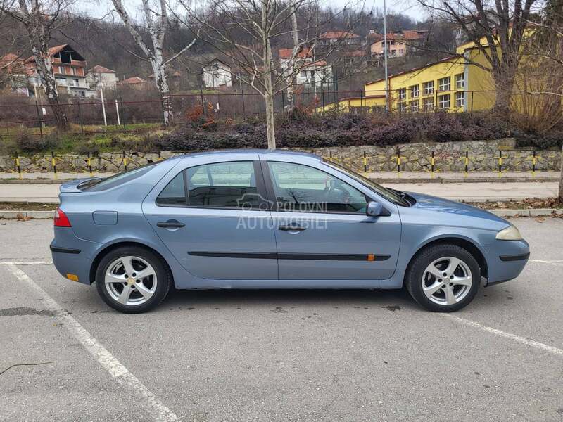 Renault Laguna /1.6b 79k.w