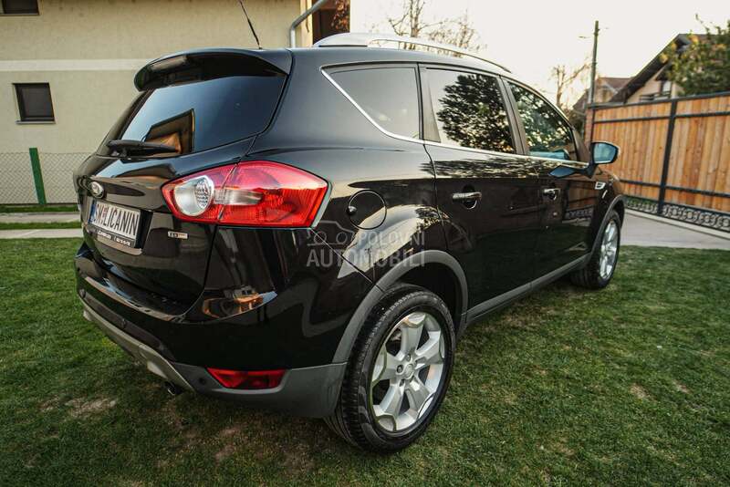 Ford Kuga 