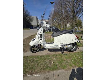 Vespa GTS 300