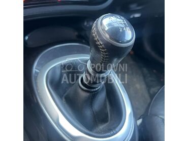 Ručica menjača za Nissan Juke od 2010. do 2019. god.
