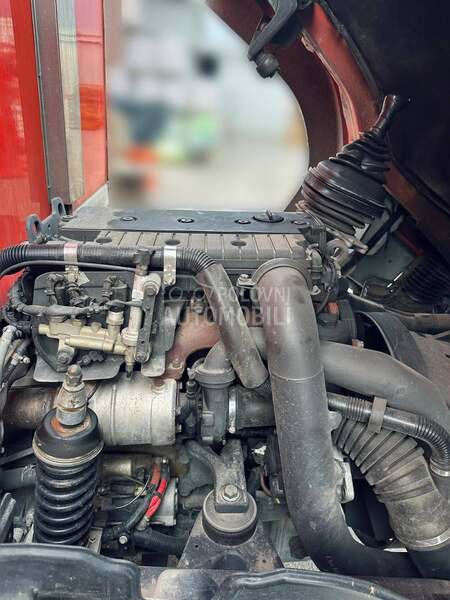 Mercedes Benz ATEGO 818