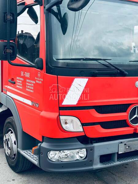Mercedes Benz ATEGO 818