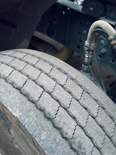 Mercedes Benz ATEGO 818