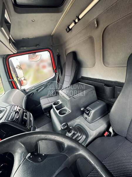 Mercedes Benz ATEGO 818