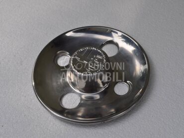 Originalni cep poklopac felne za Alfa Romeo 33, 75, 90 ...