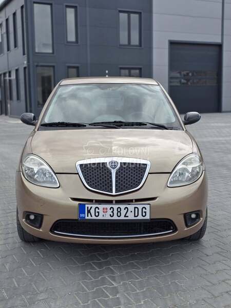 Lancia Ypsilon 