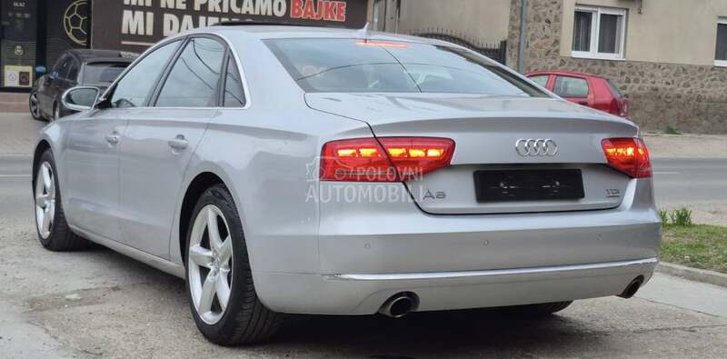 Audi A8 4.2 4x4