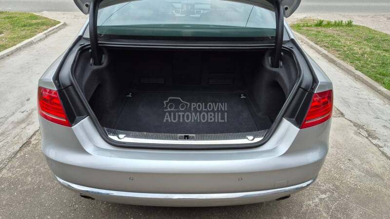 Audi A8 4.2 4x4