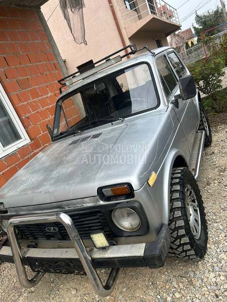 Lada Niva 