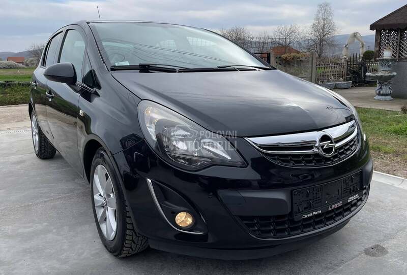 Opel Corsa D Cosmo