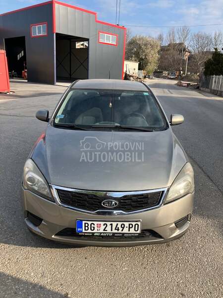 Kia cee`d 1.4