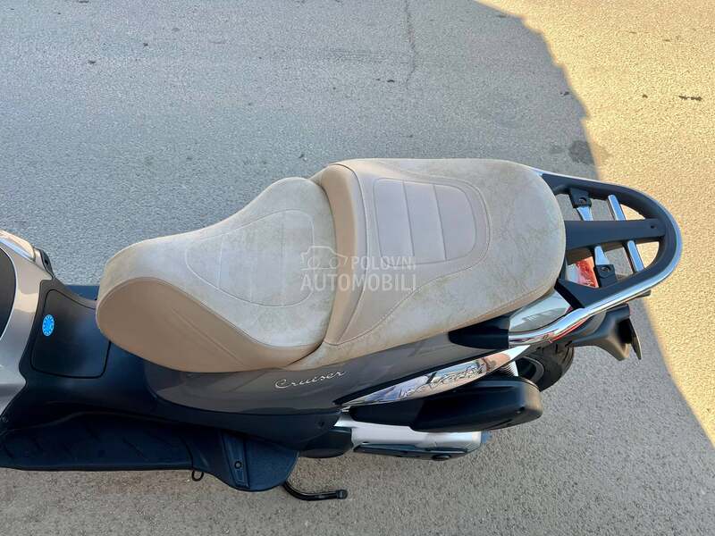 Piaggio Beverly Cruiser 500ie NOV