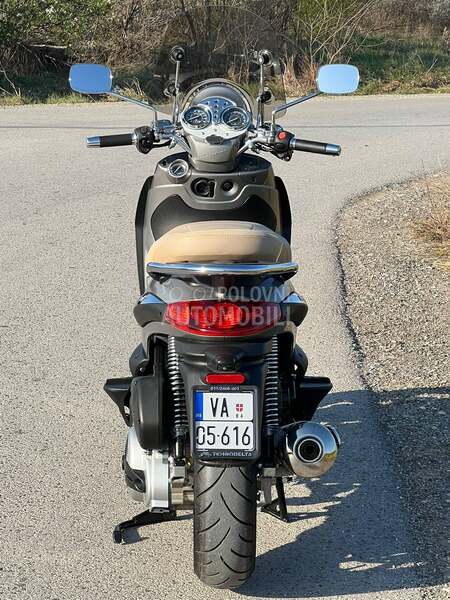 Piaggio Beverly Cruiser 500ie NOV