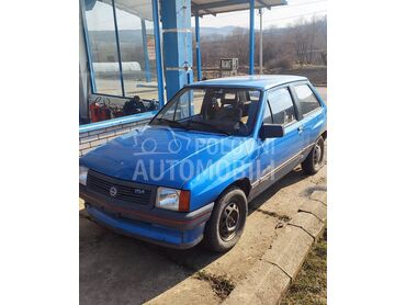 Opel Corsa A 1.5 D ISUZU