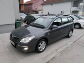 Hyundai i30 1.6i ILIKE LINE CH