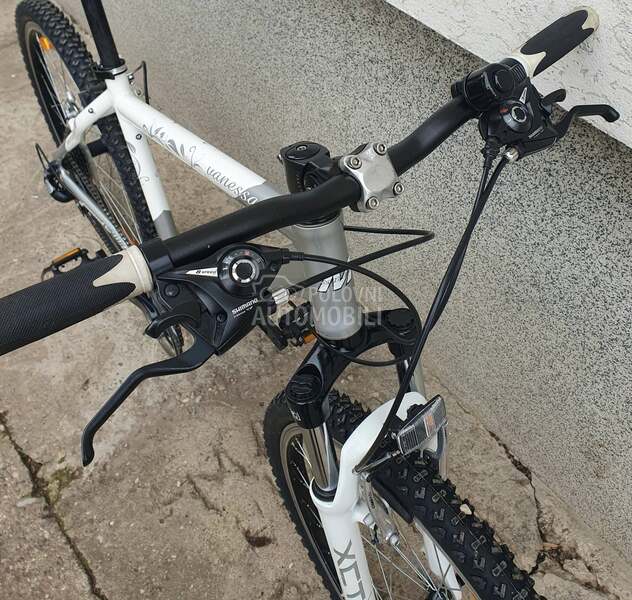 MILES VANESSA 3X8 ALU