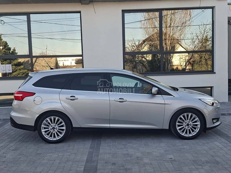 Ford Focus 2.0. TITANIUM