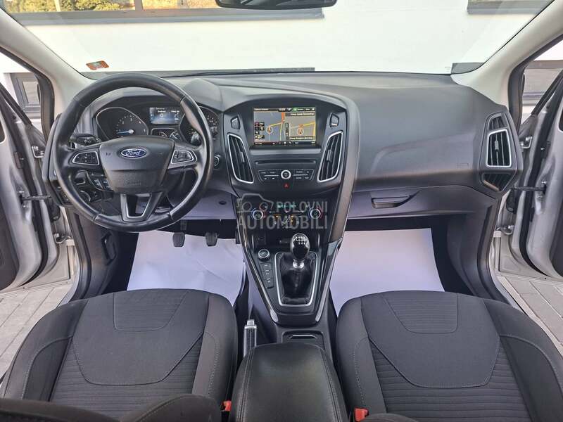 Ford Focus 2.0. TITANIUM