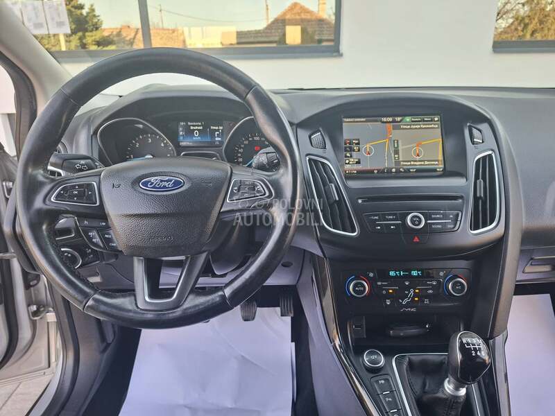 Ford Focus 2.0. TITANIUM