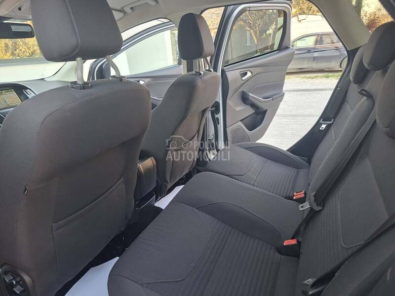 Ford Focus 2.0. TITANIUM