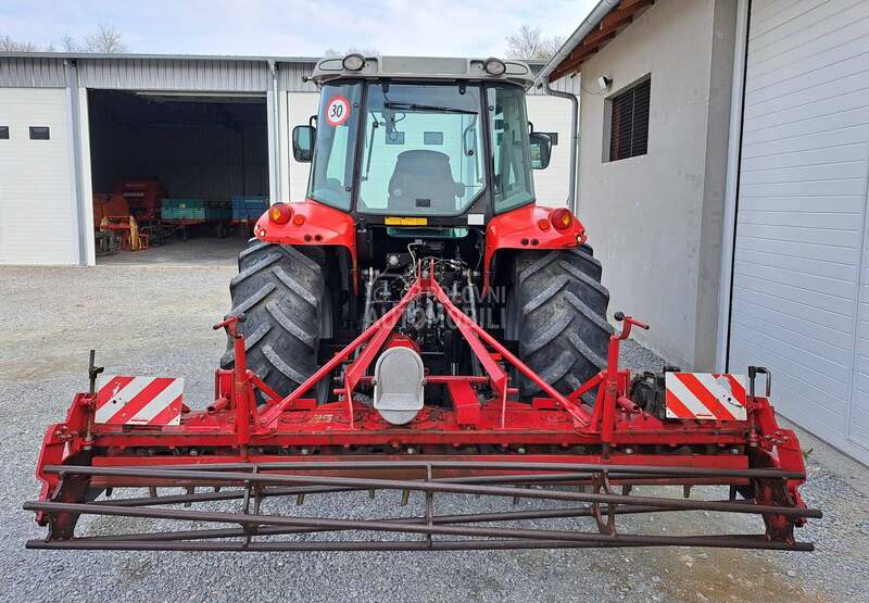 Massey Ferguson 5445