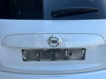 Lajsna gepek vrata bela za Nissan Juke od 2010. do 2019. god.