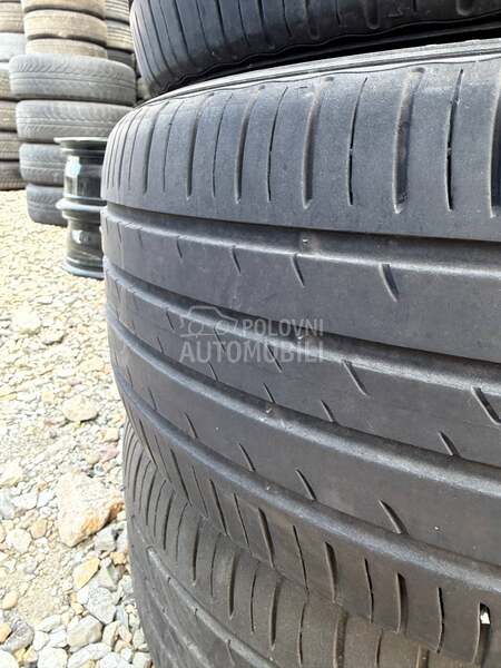 Kumho 225/45 R17 Letnja