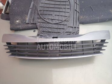 maska za Renault Laguna od 2000. do 2008. god.