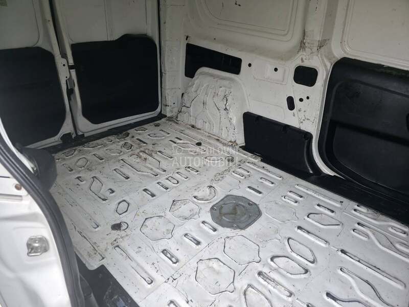 Fiat Doblo Maxi 1.6
