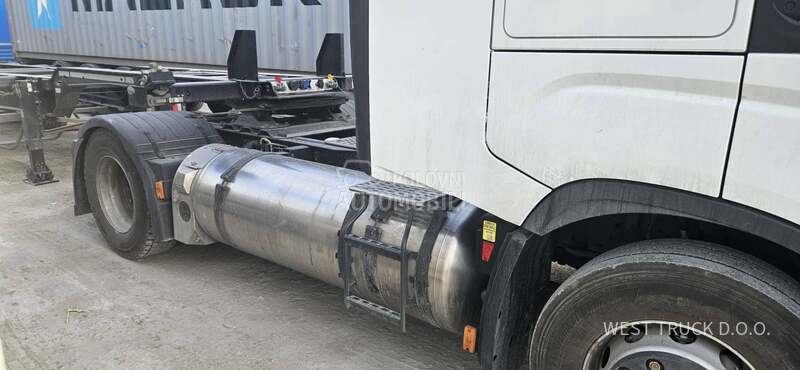 Iveco AS440 ST/FP LNG