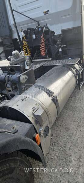 Iveco AS440 ST/FP LNG