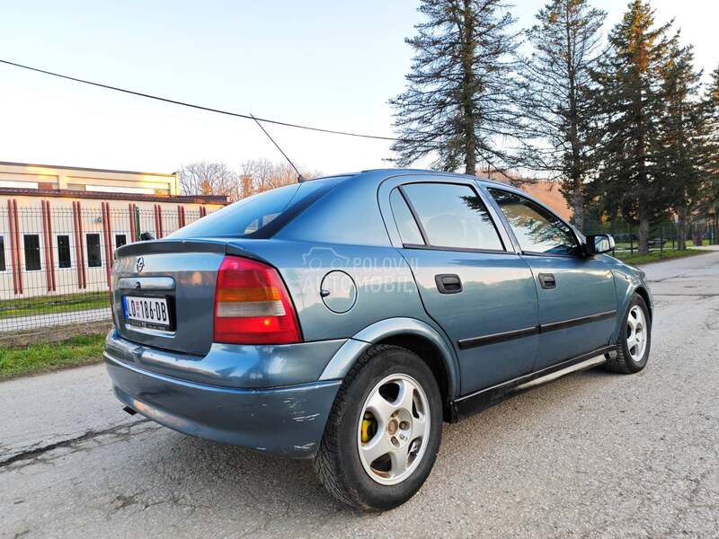 Opel Astra G 2.0 Di