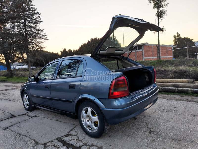 Opel Astra G 2.0 Di