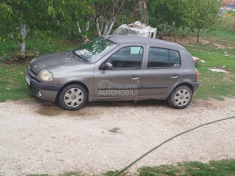 Renault Clio 1.4