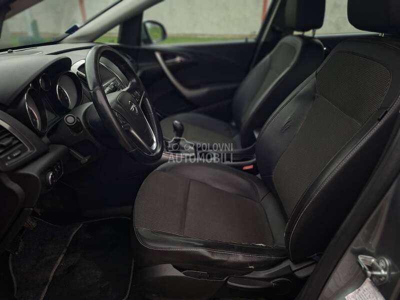 Opel Astra J 1.7cdti