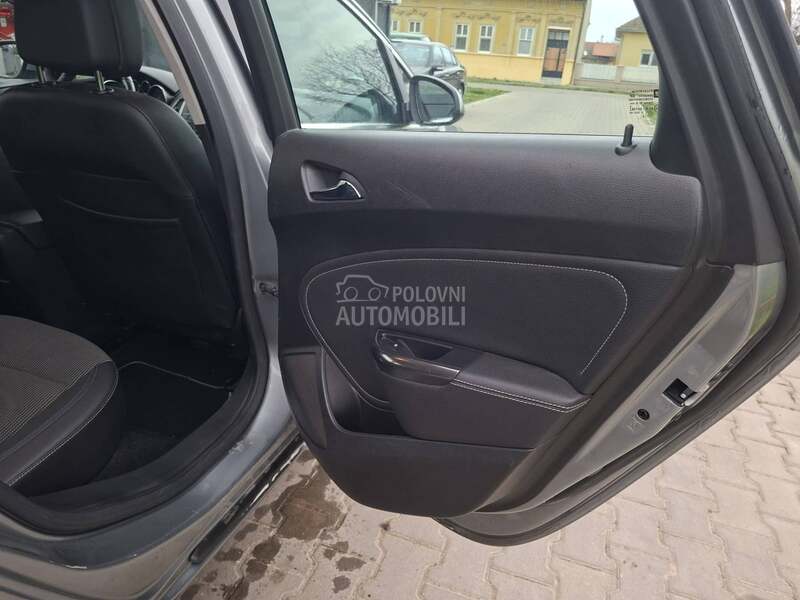 Opel Astra J 1.7cdti