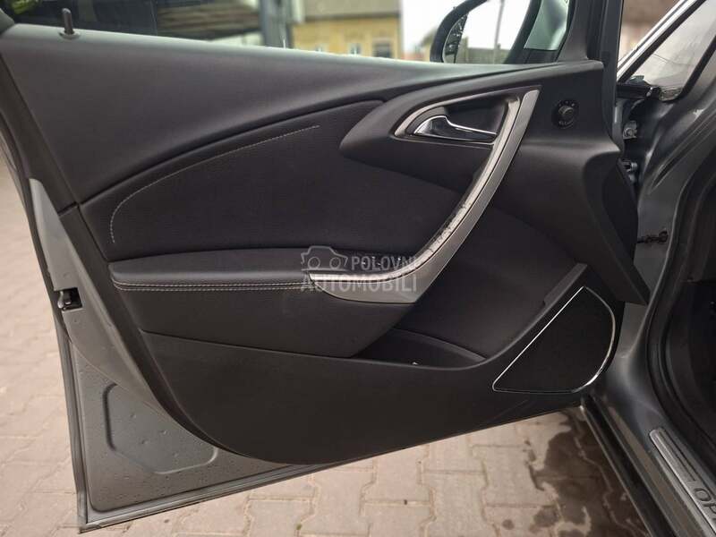 Opel Astra J 1.7cdti