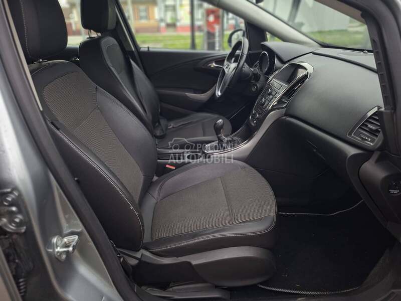 Opel Astra J 1.7cdti